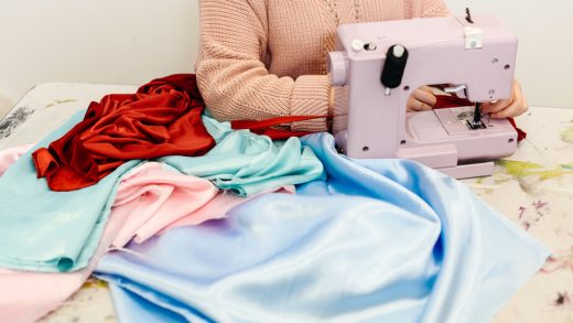 What Is The Difference Between Custom And Bespoke Tailoring 520x293