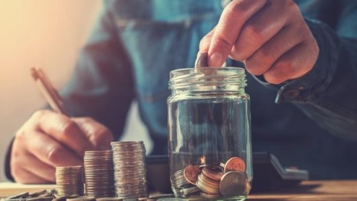 What Are The Benefits Of Being Frugal 520x293